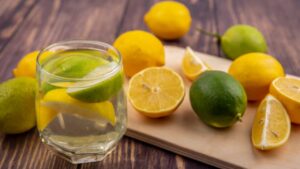 Perché bere l’acqua detox? Tutti i benefici e gli effetti