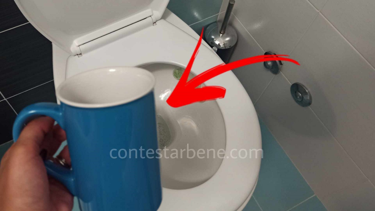 wc profumato con tazza