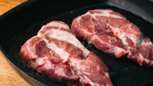 Reverse searing, hai mai sentito parlare del metodo rivoluzionario per cuocere la carne che ha spopolato sul web? Di cosa si tratta