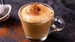 La crema caffè di Cannavacciuolo: pochi ingredienti e pochi minuti